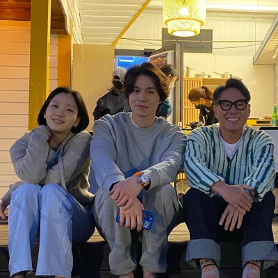 可以投屏的视频网站 有的网站则戒备森严海报