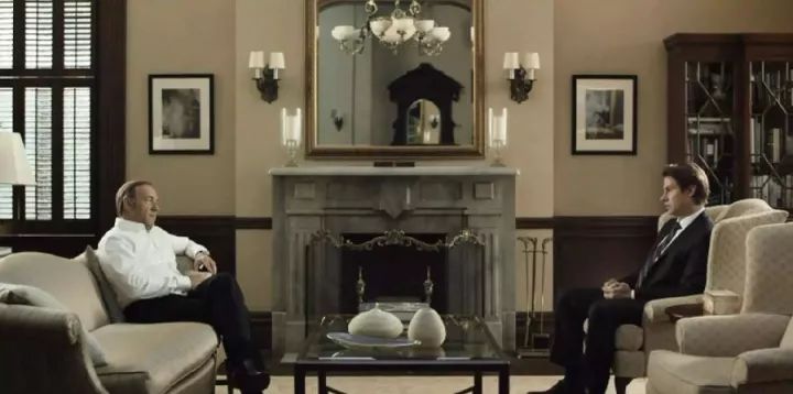 啄木鸟蕾丝边监狱海报